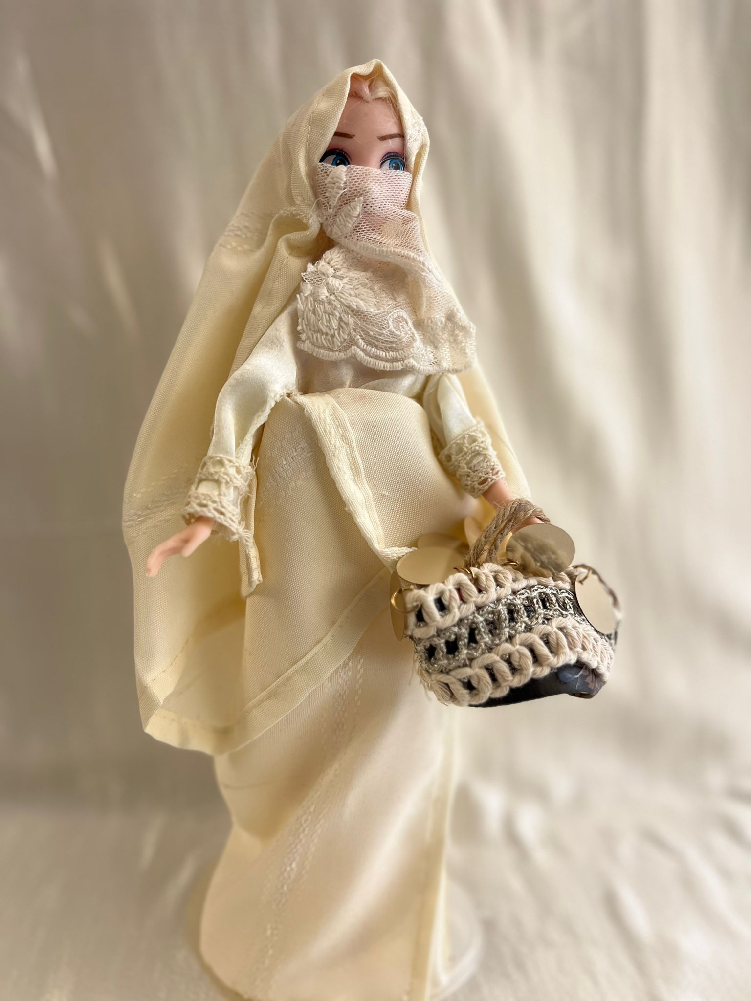 Poupée en haïk – Image 1